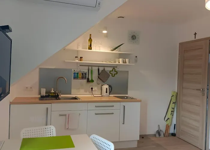 Апартаменты Cork