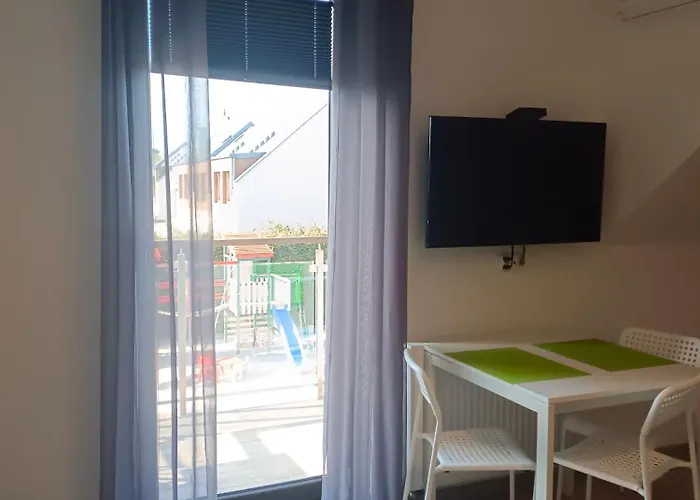 Апартаменты Cork